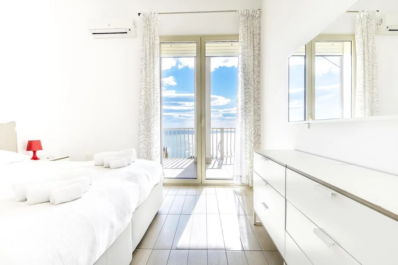 Aparthotel Aurora Residence Gela